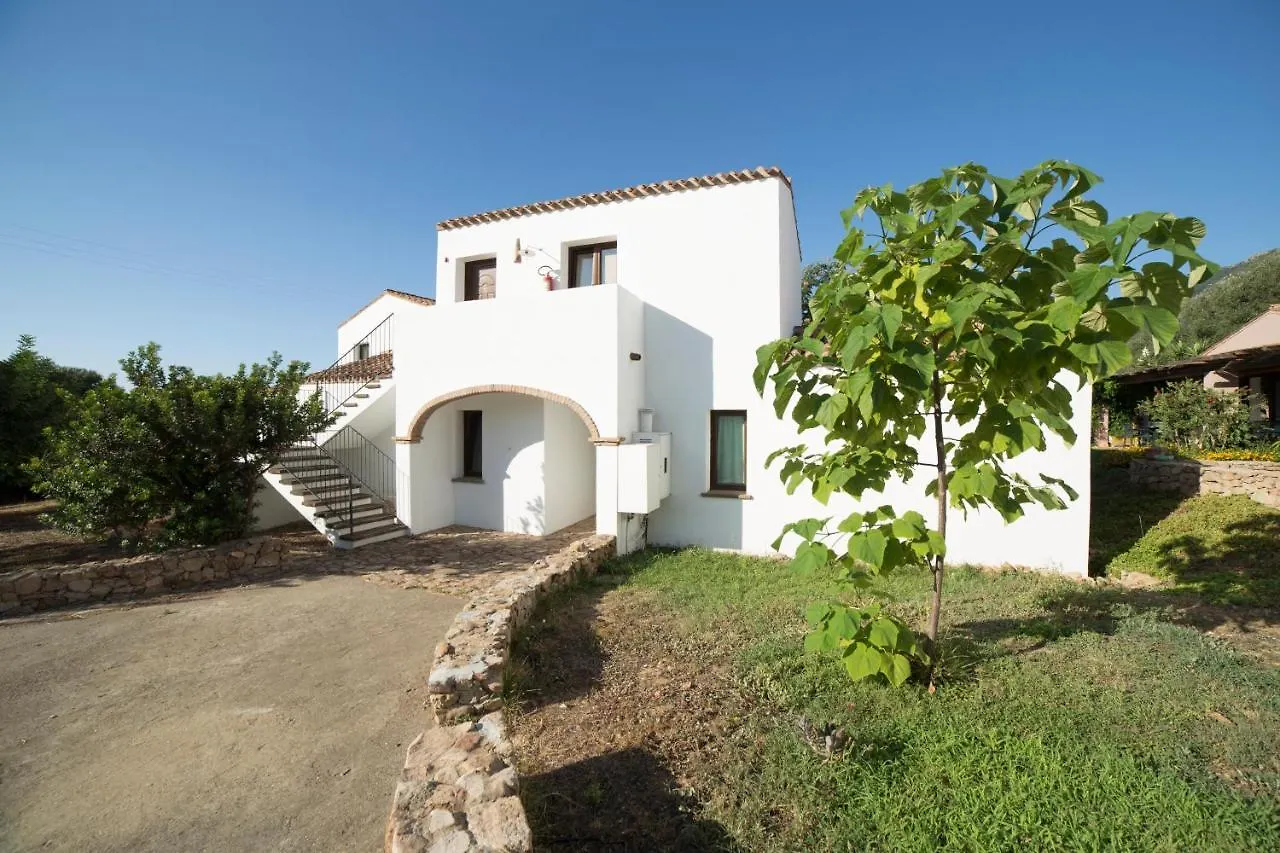 Cort'E Nastasj Hotel Tertenia