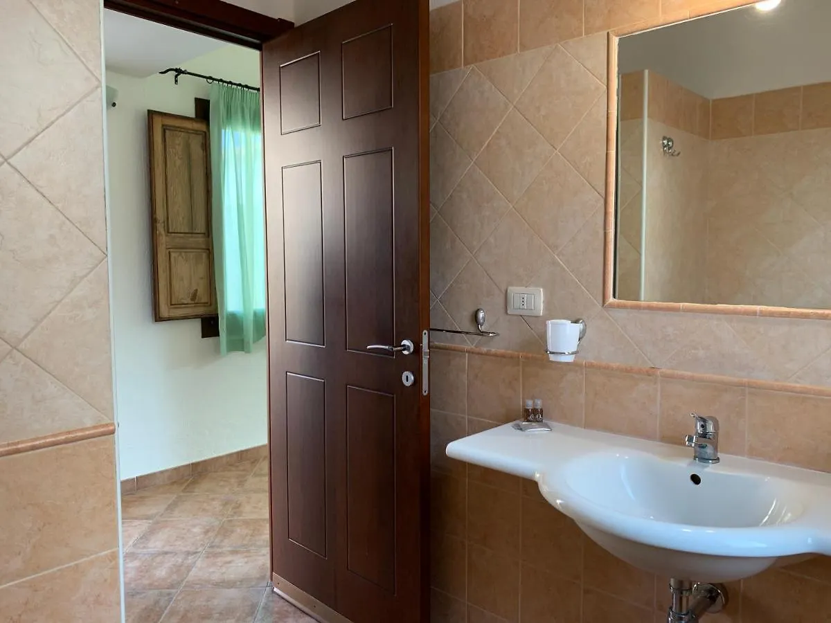 Cort'E Nastasj Hotel Tertenia