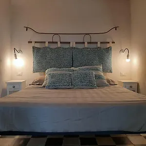 Bed and breakfast Lispusada