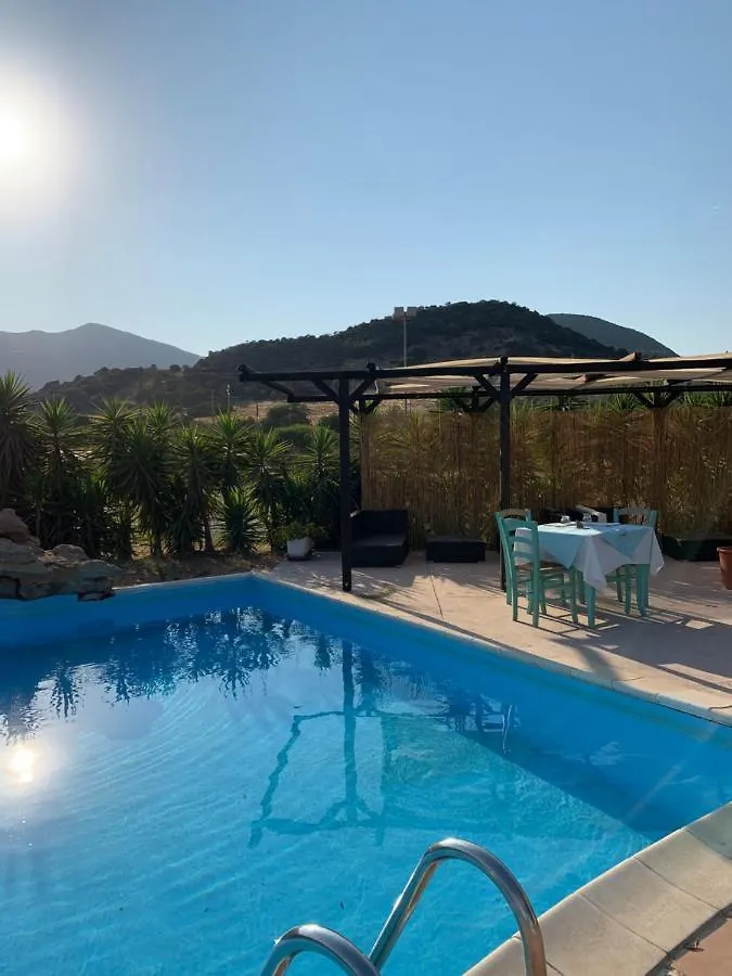 Hotel Cort'E Nastasj à Tertenìa