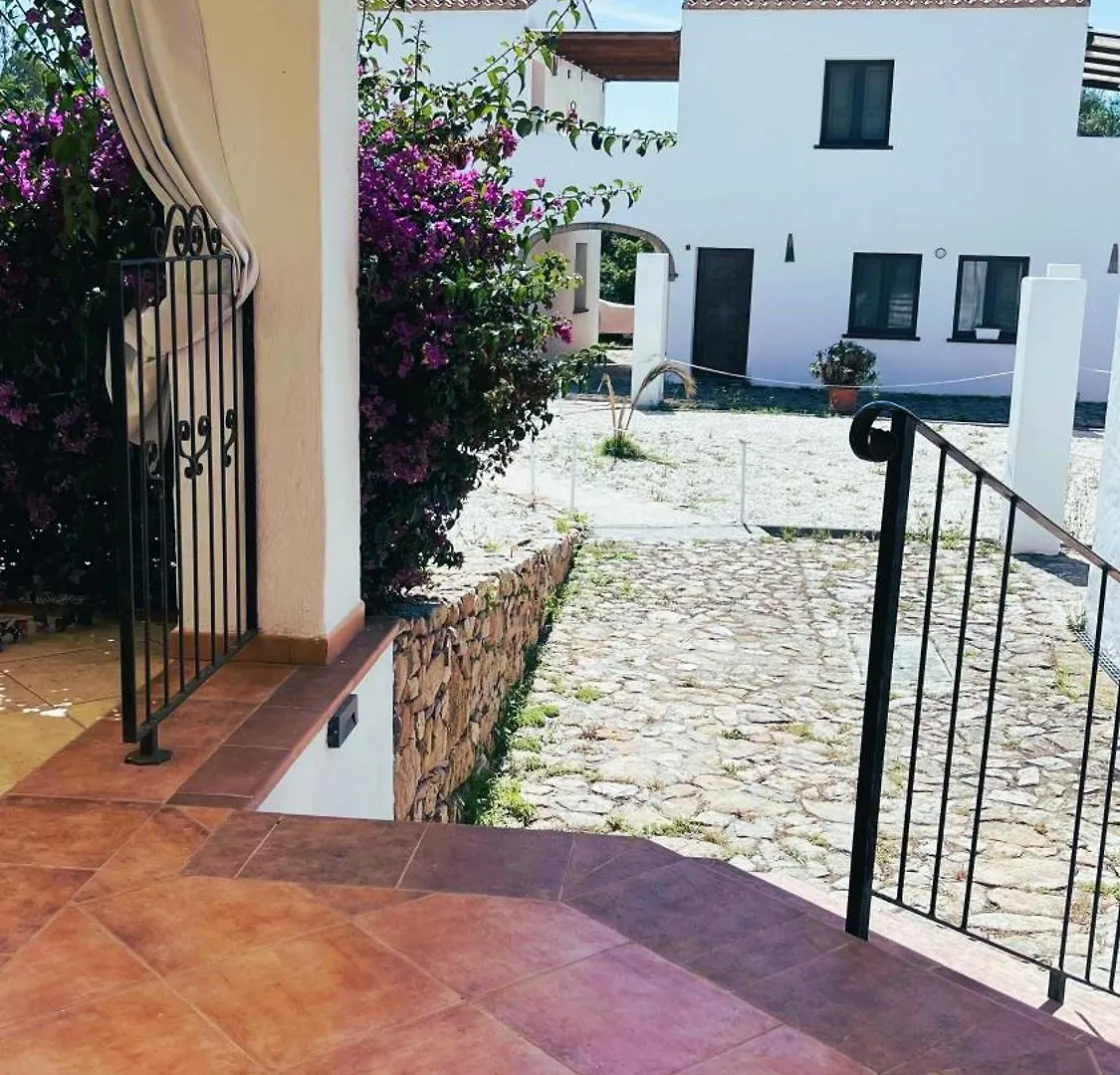 Hotel Cort'E Nastasj à Tertenìa